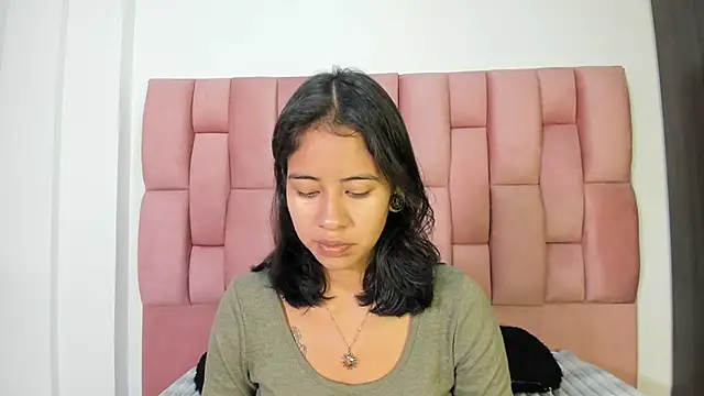 JuliKim  online show from 29, 9, 2025