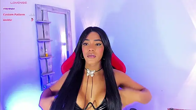 Snapshot of Fenty_XX chatting on 18, 12, 2025 Fenty XX online show from 18, 12, 2025