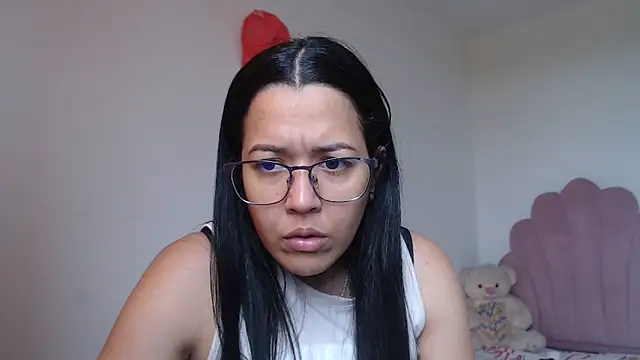 lady hot2xx online show from 31, 10, 2025