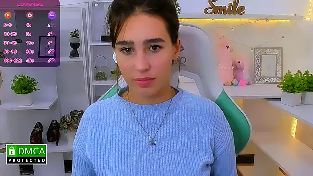  Eliizabeth  online show from 24, 9, 2025