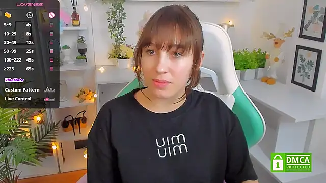  Eliizabeth  online show from 16, 3, 2025