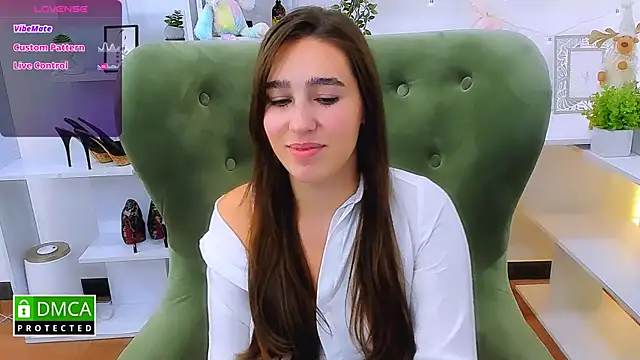  Eliizabeth  online show from 7, 10, 2025