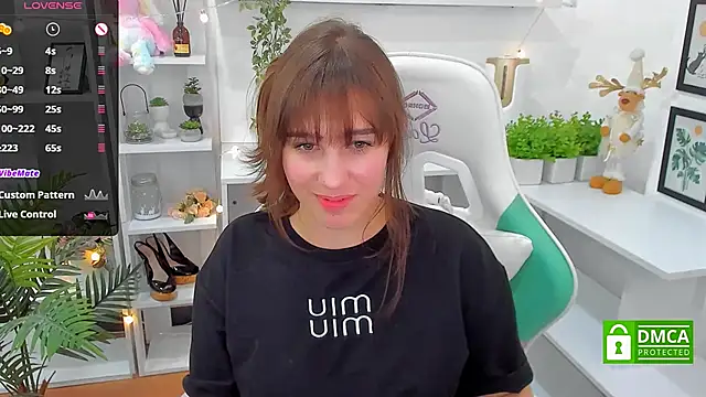  Eliizabeth  online show from 17, 3, 2025