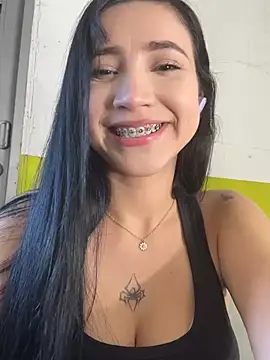 emma woods  online show from 6, 1, 2025