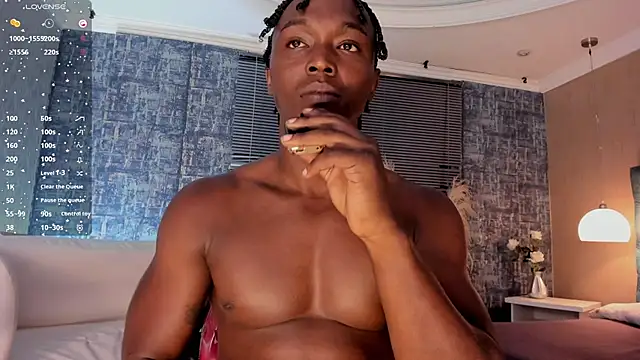 DannSmmith online show from 2, 12, 2025