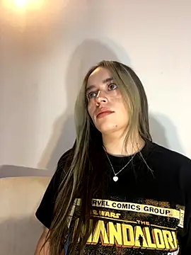 Natalia Suarez online show from 28, 10, 2025