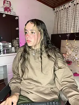 Natalia Suarez online show from 7, 3, 2025