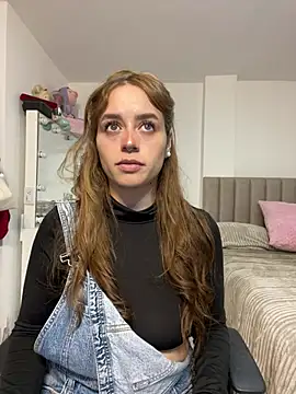Natalia Suarez online show from 26, 4, 2026