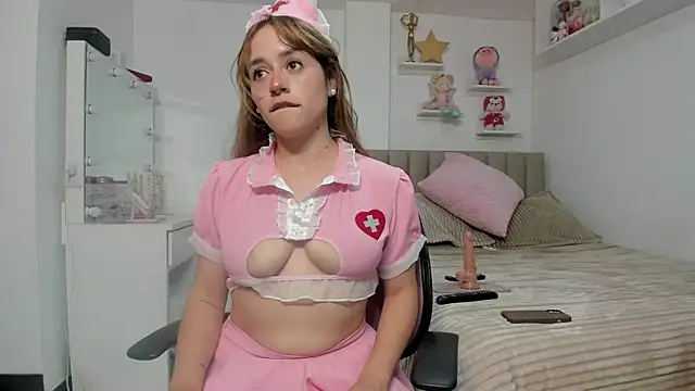 Natalia Suarez online show from 17, 5, 2026