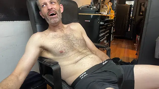 leanjamesdean online show from 18, 5, 2026