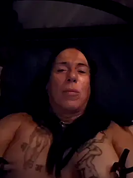 Snapshot of TS-Micaela chatting on 13, 11, 2025 TS-Micaela online show from 13, 11, 2025