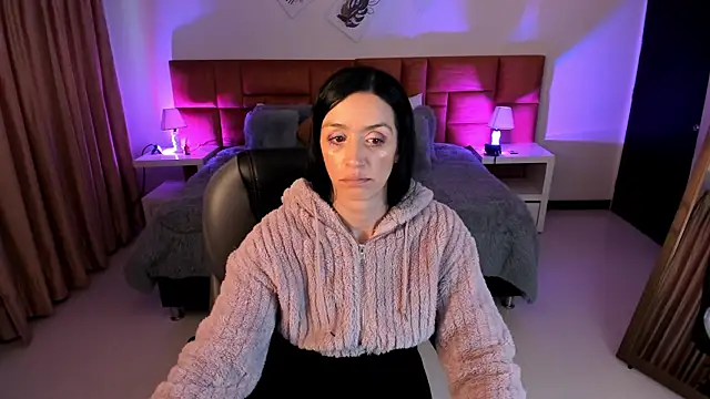 Kristen Garner online show from 21, 10, 2025