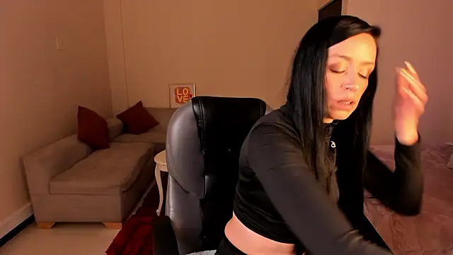 Kristen Garner online show from 28, 2, 2026