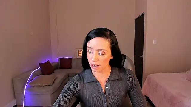 Kristen Garner online show from 1, 6, 2026