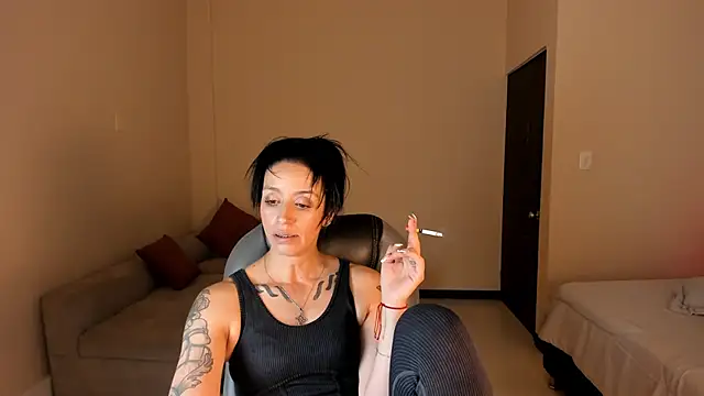 Kristen Garner online show from 16, 2, 2026