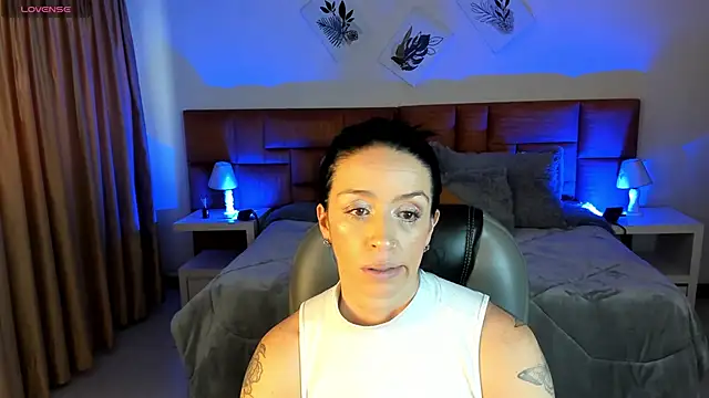 Kristen Garner online show from 19, 9, 2025