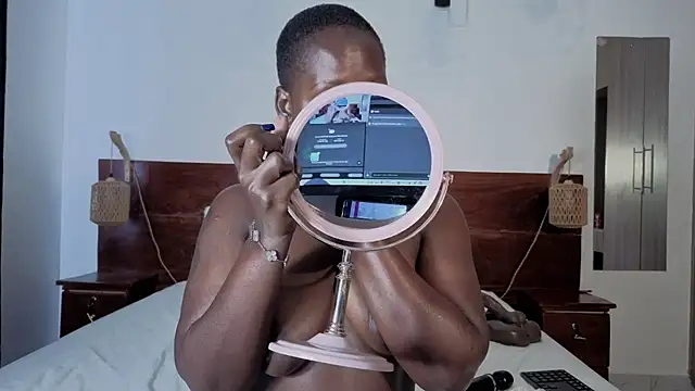 Elegant Ebony online show from 6, 7, 2026