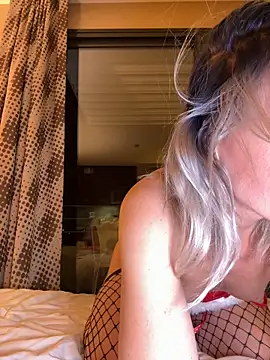 Dina-Light online show from 24, 12, 2024