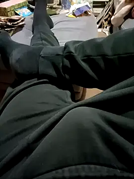 loveeatingcunts online show from 6, 3, 2025