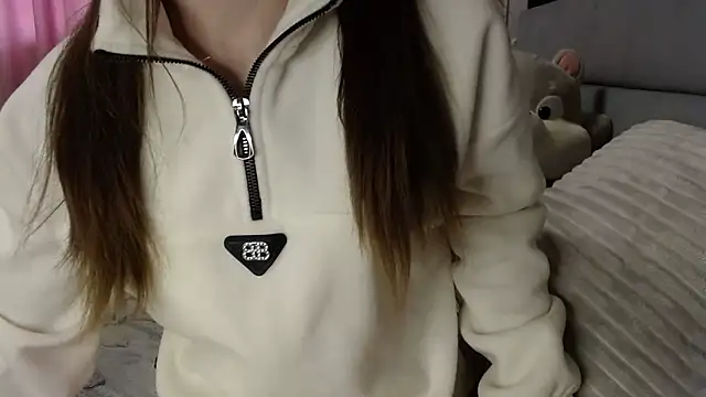 Viktoriiya bald online show from 3, 3, 2025