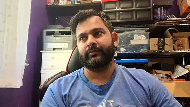 Sakhtlaundaz online show from 26, 10, 2025