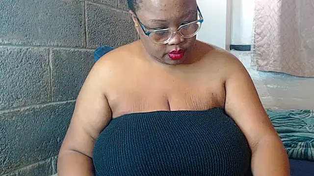 PASION THUNDERX23 online show from 2, 11, 2025