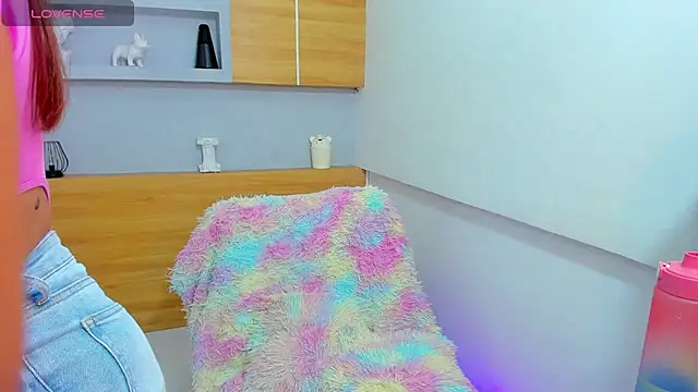 EmilyEvans7 online show from 25, 9, 2025