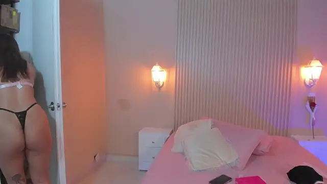 EmilyEvans7 online show from 28, 9, 2025