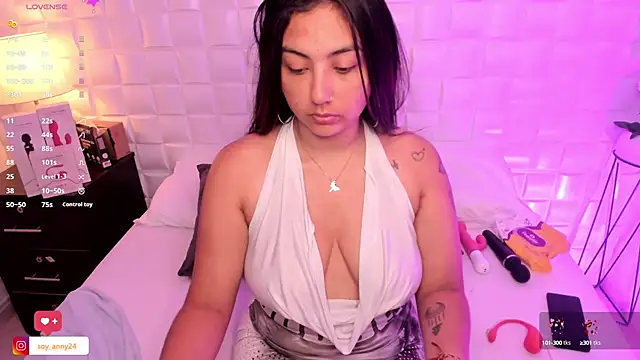 anny rouse24 online show from 6, 3, 2025