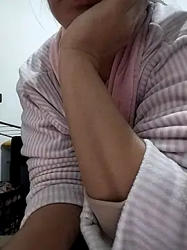 lolo890 online show from 19, 3, 2026