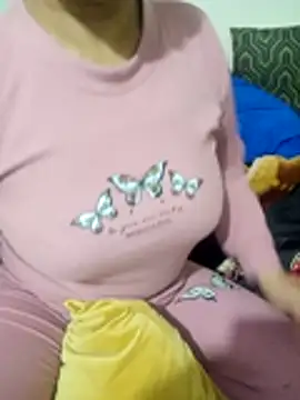 lolo890 online show from 11, 11, 2025