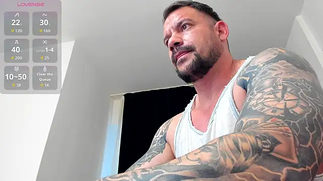 Snapshot of musclemonster31 chatting on 25, 6, 2026 musclemonster31 online show from 25, 6, 2026
