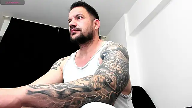 musclemonster31 online show from 22, 12, 2025