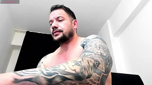 musclemonster31 online show from 3, 2, 2026