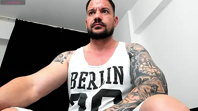 musclemonster31 online show from 20, 10, 2025