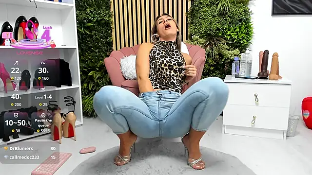 sweetcherry30 online show from 2, 10, 2025