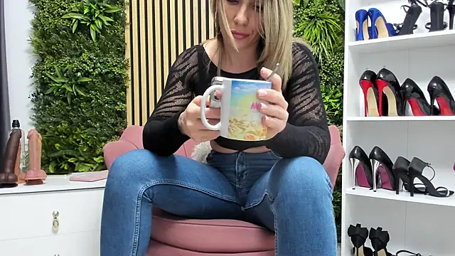 sweetcherry30 online show from 25, 3, 2026