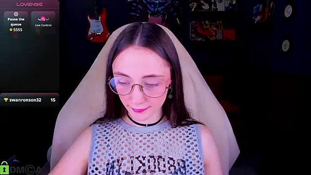 Lexi Split online show from 15, 5, 2026