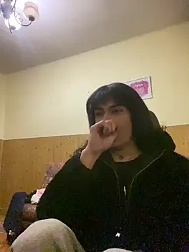 calliemaggotbone online show from 29, 3, 2026