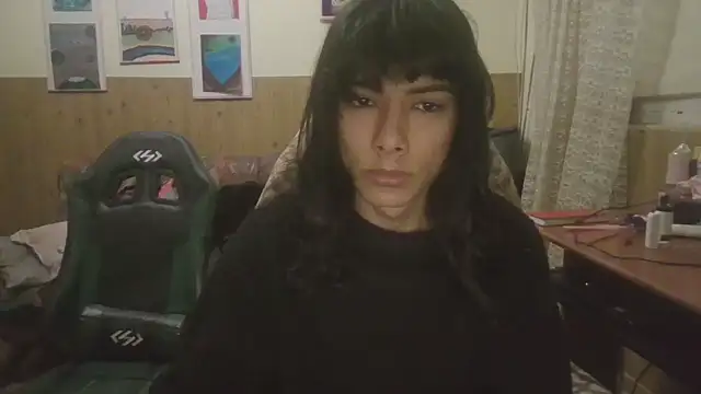 calliemaggotbone online show from 6, 11, 2025