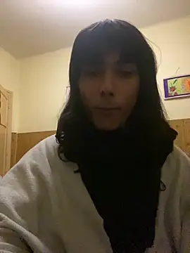 calliemaggotbone online show from 4, 11, 2025