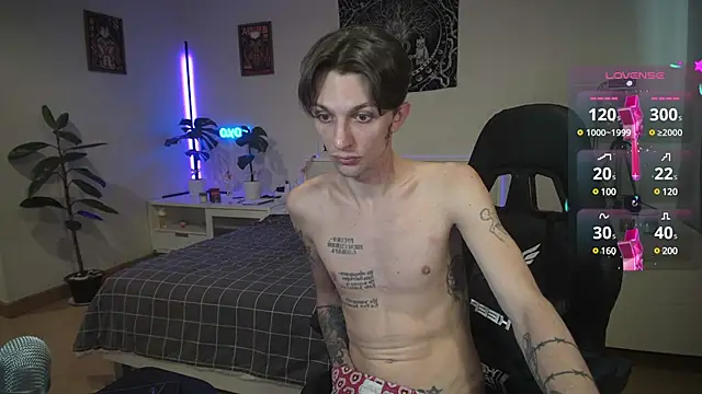 Snapshot of Tima_Lexikov_ chatting on 10, 12, 2024 Tima Lexikov online show from 10, 12, 2024