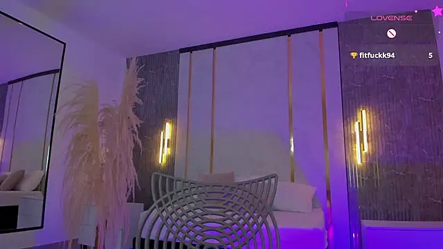 riley sierra online show from 6, 7, 2026