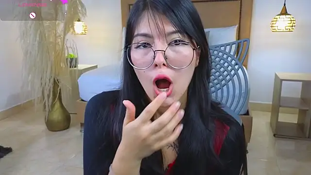 riley sierra online show from 10, 2, 2025