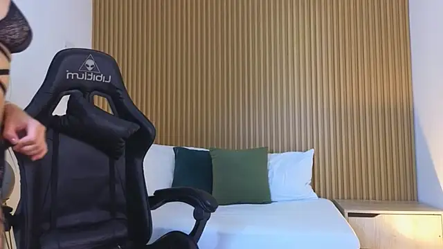 riley sierra online show from 12, 2, 2025