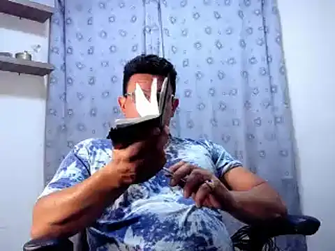 pedropicapi online show from 17, 2, 2025