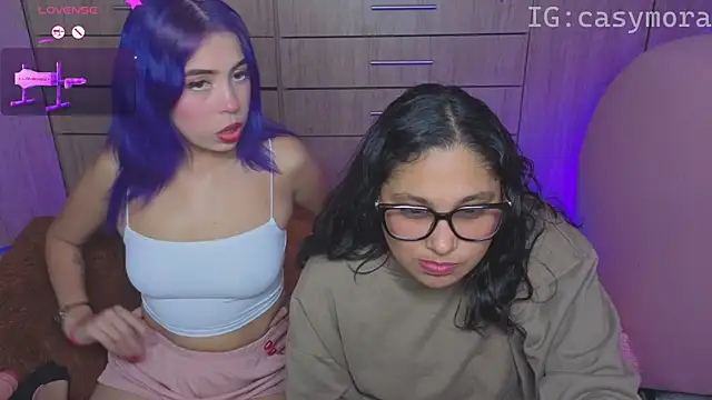 Cuteprincess21 online show from 15, 4, 2026