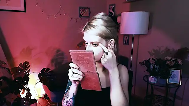 Noah ElmerX online show from 30, 10, 2025