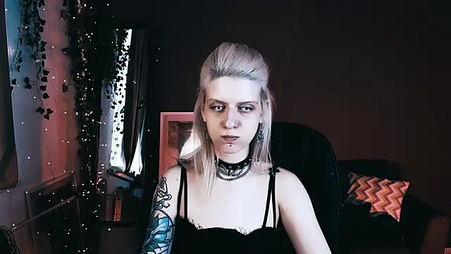 Noah ElmerX online show from 5, 10, 2025