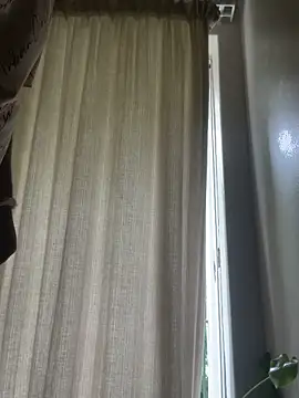 Snapshot of YesTheSexiest chatting on 8, 11, 2025 YesTheSexiest online show from 8, 11, 2025